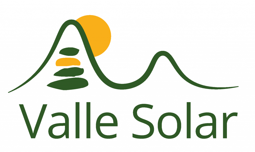 Logo de proyecto Valle Solar, el contorno de unas montañas con un sol saliendo.